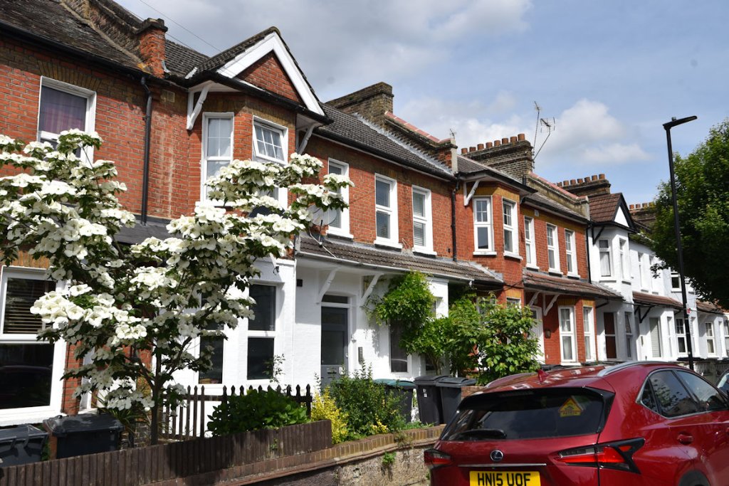 Terront Road, Wood Green, London, N15